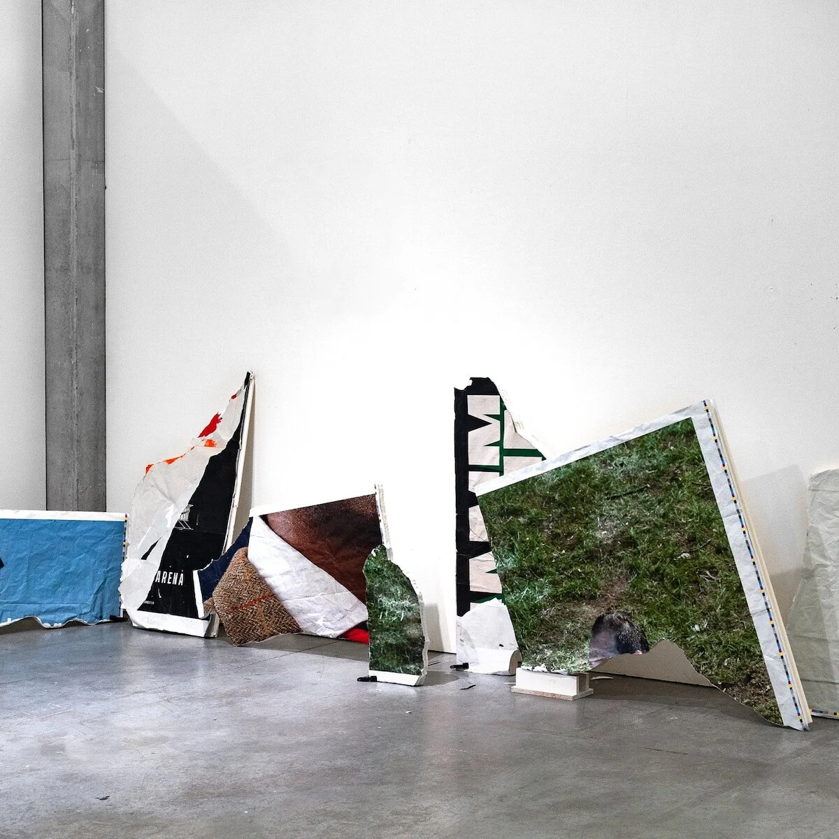 Gris Gallery